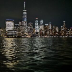 Viernes: Crucero con alcohol «Hip Hop vs. Reggae» en Nueva York
