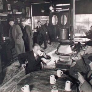Gangster Ghost Pub Crawl del East Village