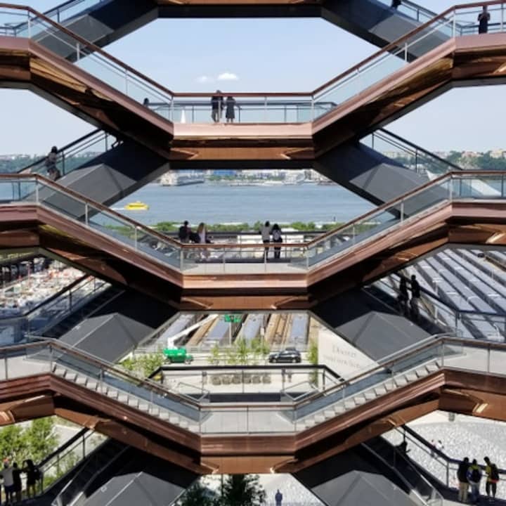 Buque en Hudson Yards