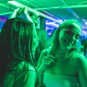 Crucero con fiesta en barco «Hip Hop vs. Caribbean Affair»
