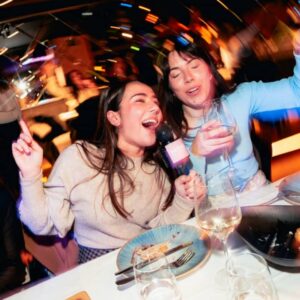 Cena, Show & Barra Libre en Despecho