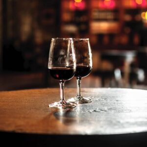 Cata de vinos de Jerez y Oporto + tabla de ibéricos en VinoPremier