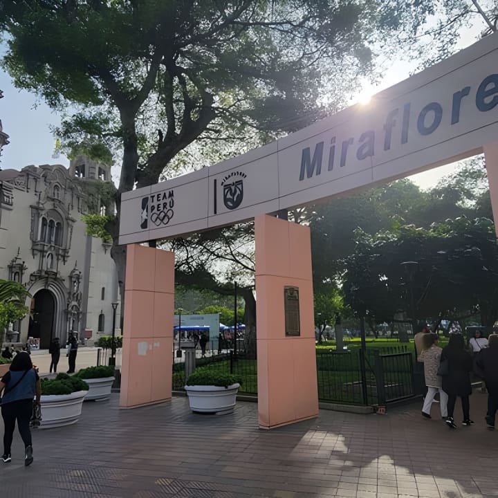 Tour en Bicicleta por Miraflores y Barranco