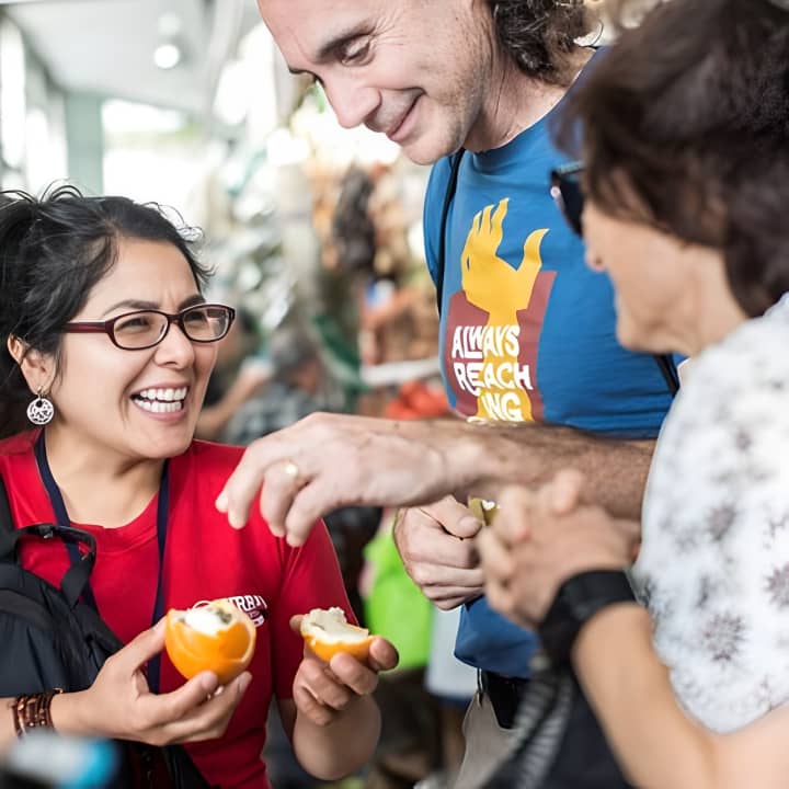 Paseo por Lima: Centro Histórico, Mercado y Monasterio
