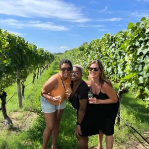 Excursión de un día completo a viñedos para catar vinos y comida en Long Island desde Nueva York