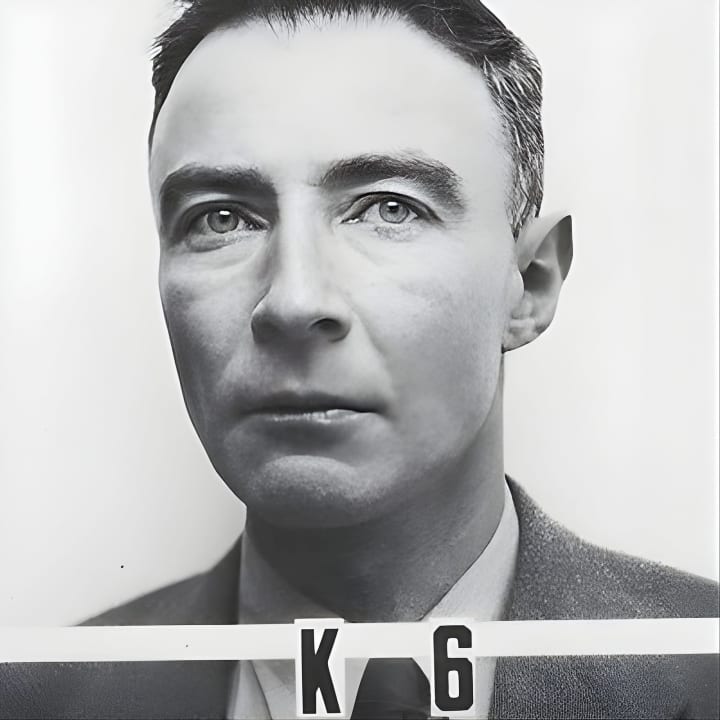 Oppenheimer en Nueva York Visita guiada a pie
