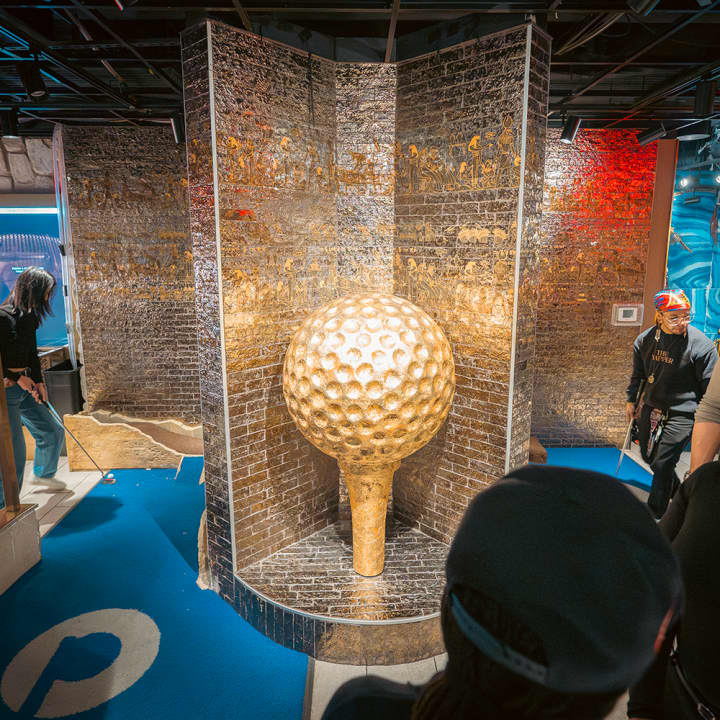 ¡Puttery NYC - Mini Golf Inmersivo! - Imagen 4