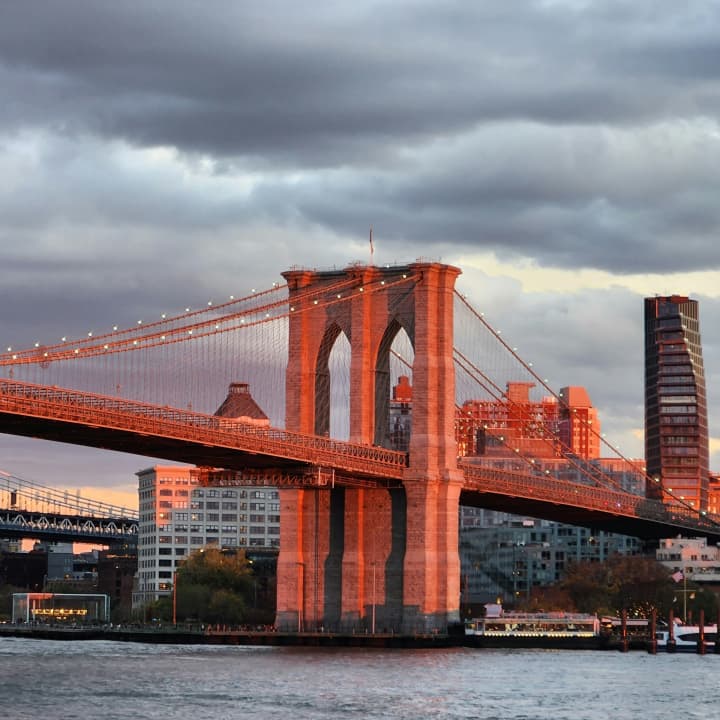 The Ghost of Wall Street: Un juego de exploración al aire libre - Imagen 3