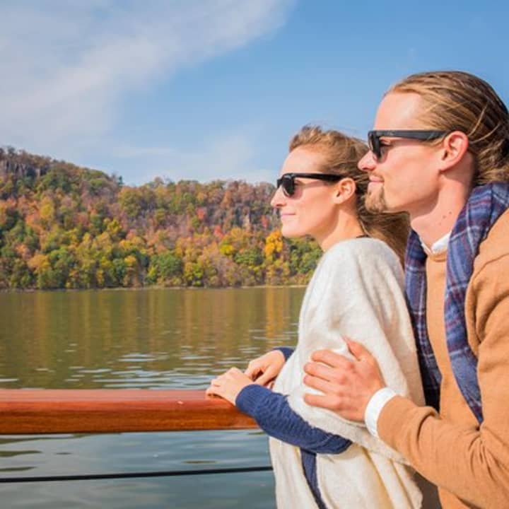 Crucero con brunch por el follaje otoñal de Nueva York - Imagen 8