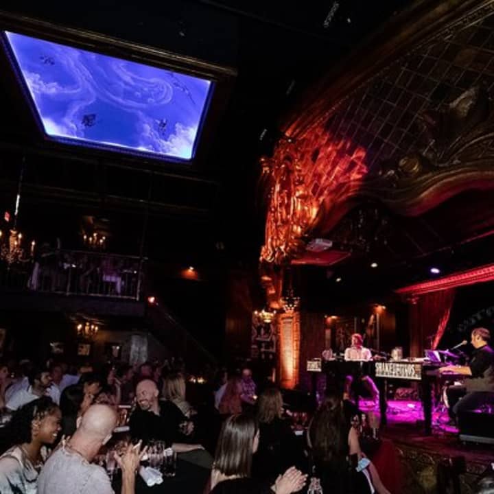 Sáltate la cola: Entrada para el espectáculo Shake, Rattle and Roll Dueling Pianos - Imagen 2