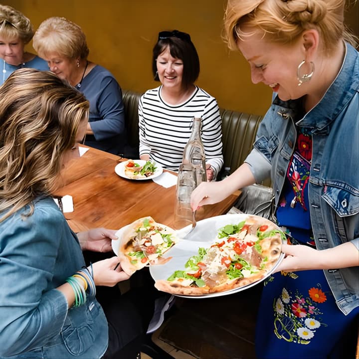 Nolita & Recorrido gastronómico Secrets of Little Italy de Foods of NY Tours - Imagen 3