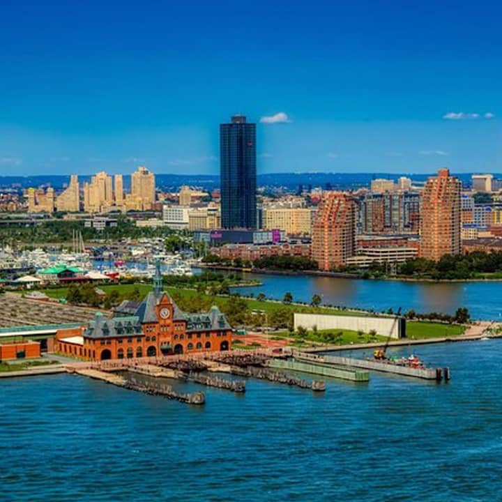Crucero alrededor de la Estatua de la Libertad & Skyline de Manhattan - Imagen 3