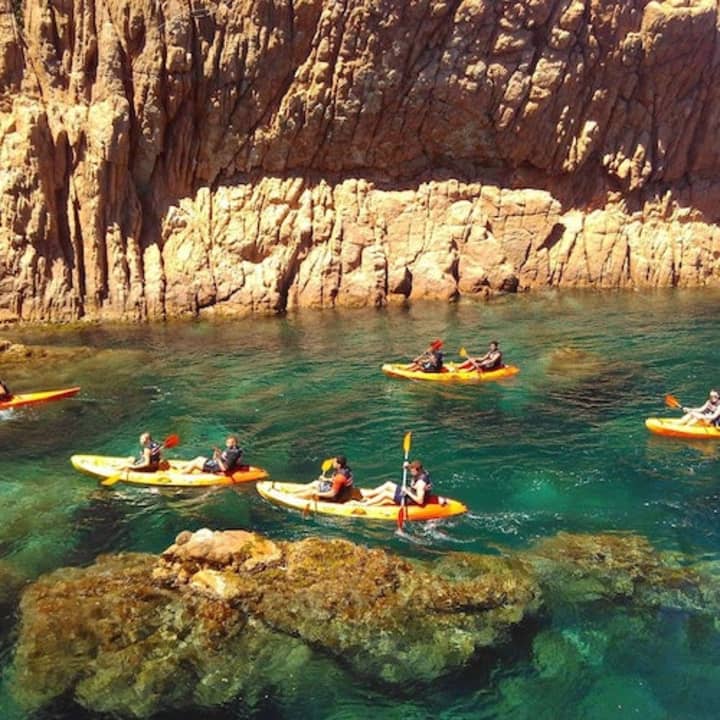 Excursión de kayak y esnórquel en La Costa Brava desde Barcelona - Imagen 2
