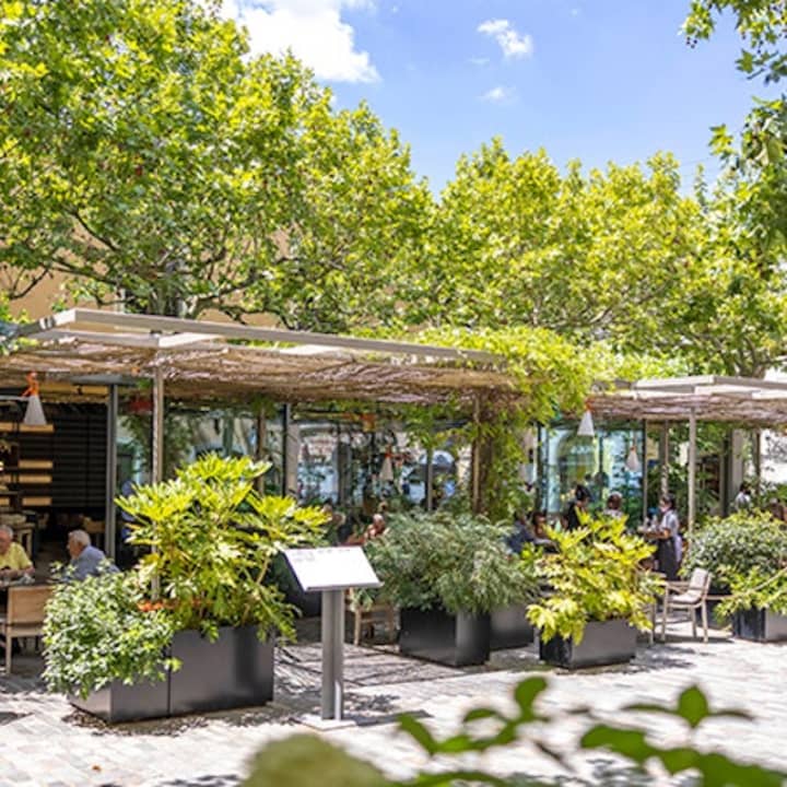 La Roca Village Shopping Express: Viaje de ida y vuelta desde Barcelona - Imagen 9