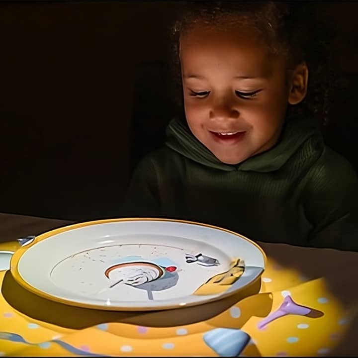 Cena experiencial - Le Petit Chef - Imagen 5