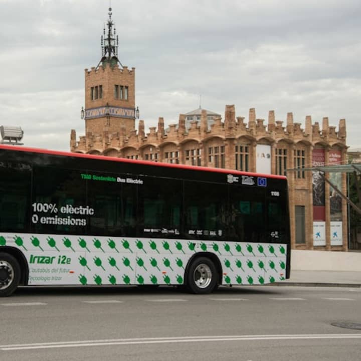 Hola Barcelona: Tarjeta de transporte público - Imagen 25