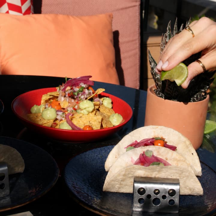 Taco Tuesday Club en Terraza de Vivi con las mejores vistas de Barcelona - Imagen 14