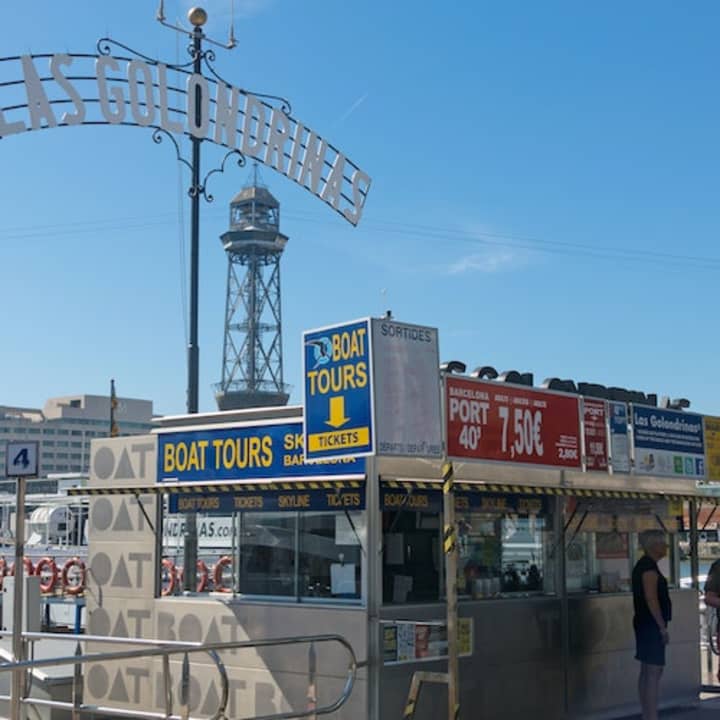 Barcelona: Las Golondrinas Crucero de 60 minutos por el puerto y la costa - Imagen 5