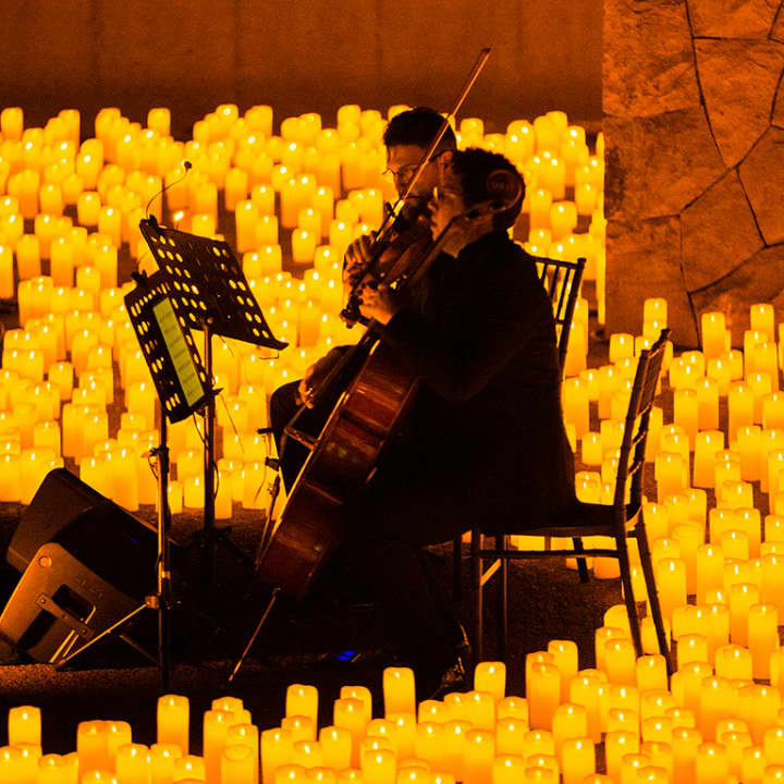 Candlelight: Tributo a Bad Bunny - Imagen 4
