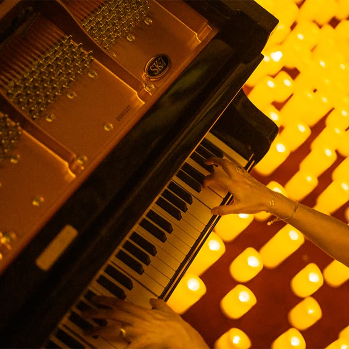 Candlelight: Tributo a Queen & The Beatles - Imagen 2