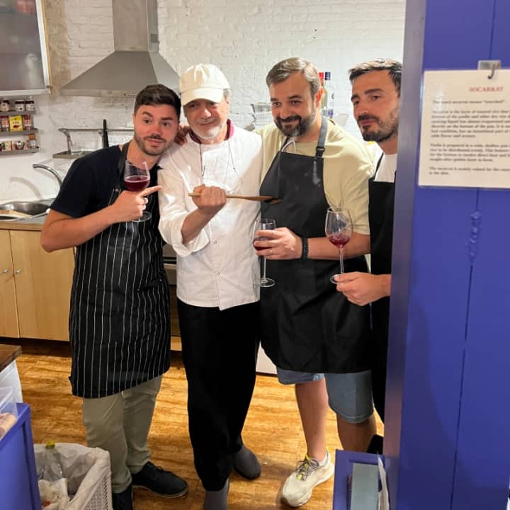 Paella cooking workshop in Madrid - Imagen 4