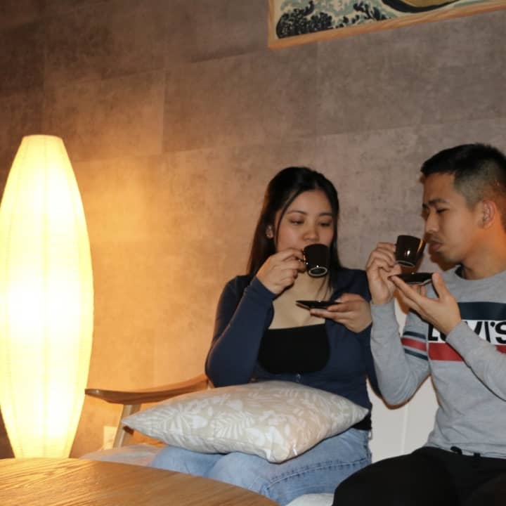 Descubre el poder de la relajación con el Masaje Filipino en Gran Vía Madrid - Imagen 5