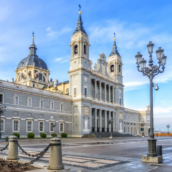 Madrid: Where’s My Body? Outdoor Exploration Game - Imagen 3