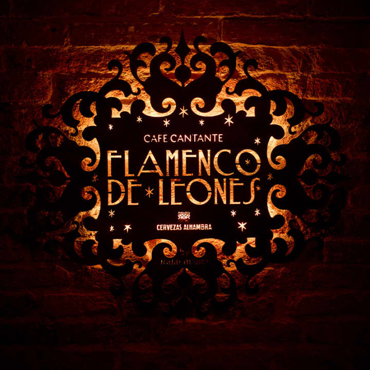 Experiencia Flamenca en la Puerta de Alcalá - Imagen 8