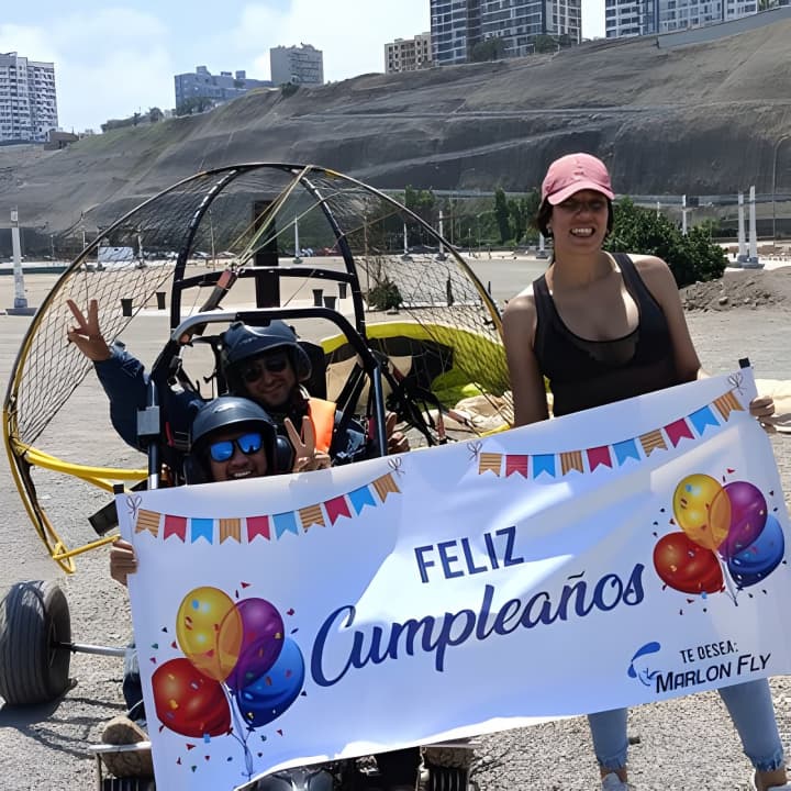 Vuelos en parapente sobre la Costa Verde de Lima - Imagen 9