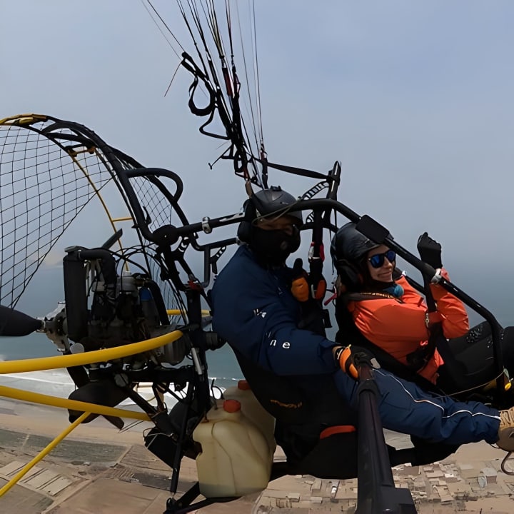 Vuelos en parapente sobre la Costa Verde de Lima - Imagen 4