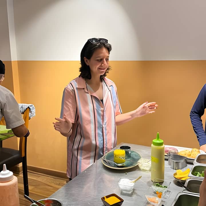 Clase muy práctica de comida y bebida peruana - Imagen 3