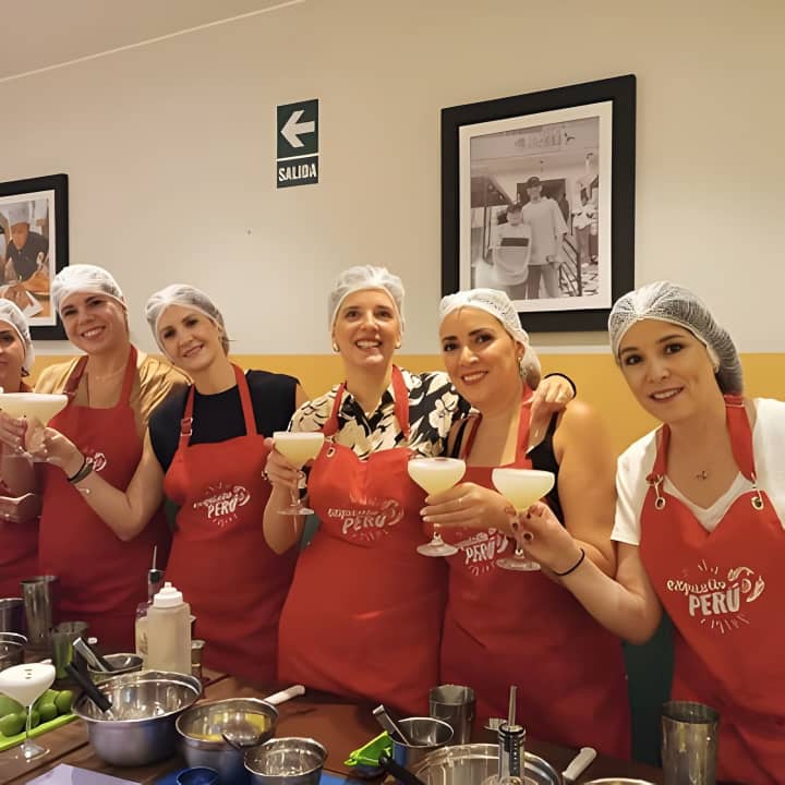 Clase muy práctica de comida y bebida peruana - Imagen 8