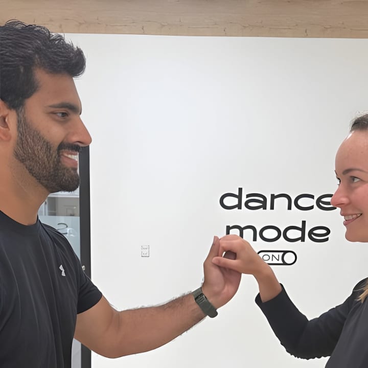 Clases Privadas de Salsa y Bachata en Lima para Principiantes - Imagen 3