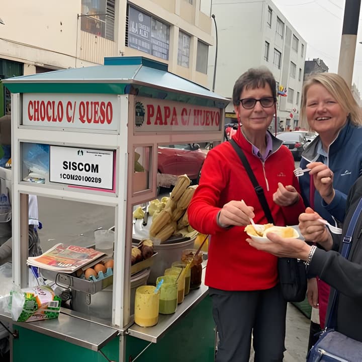 Sabores y Tradición: Tour Ciudadano Walk with Food Tasting - Imagen 18