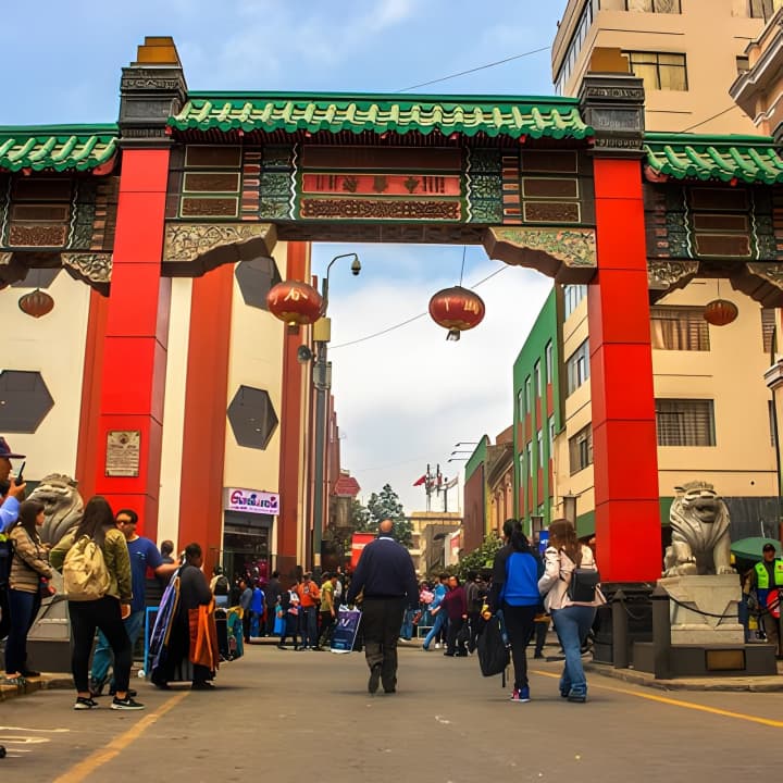 Sabores y Tradición: Tour Ciudadano Walk with Food Tasting - Imagen 4