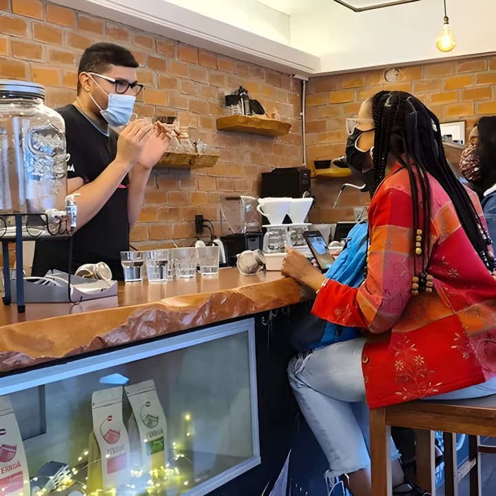 Degustación de cafés especiales en Terrua Café - Imagen 2