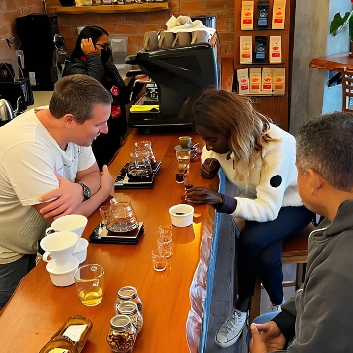 Degustación de cafés especiales en Terrua Café - Imagen 7