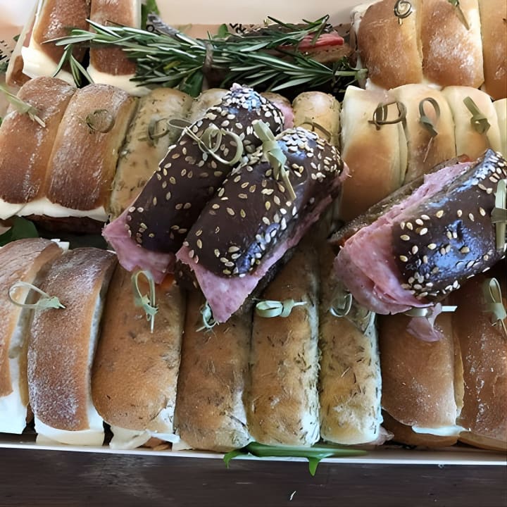 Excursión de un día completo a viñedos para catar vinos y comida en Long Island desde Nueva York - Imagen 3