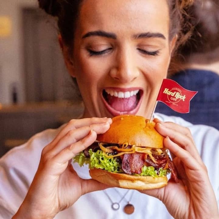 Experiencia gastronómica en el Hard Rock Cafe del estadio de los Yankees - Imagen 8