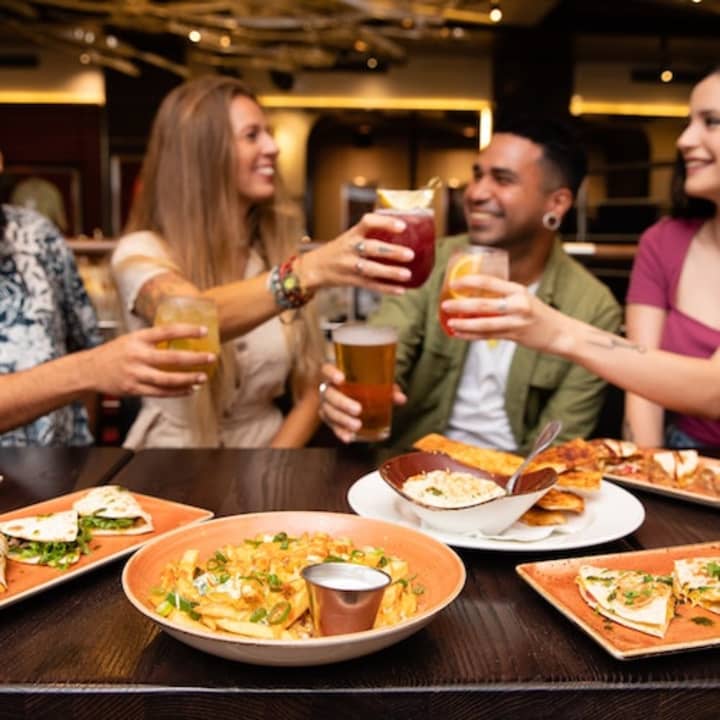 Experiencia gastronómica en el Hard Rock Cafe del estadio de los Yankees - Imagen 11