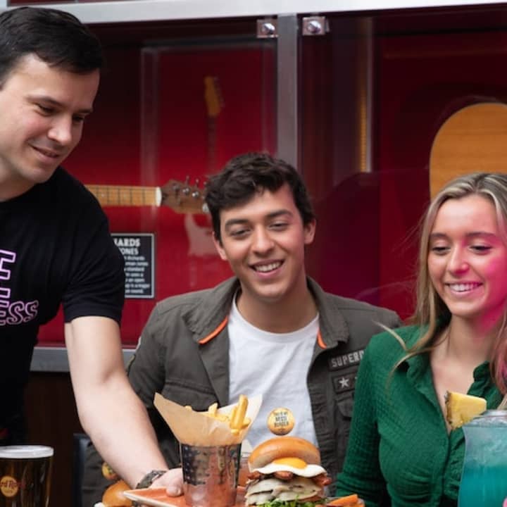 Experiencia gastronómica en el Hard Rock Cafe del estadio de los Yankees - Imagen 6