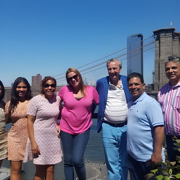 Contrastes con Gusto Gira por Nueva York - Imagen 2